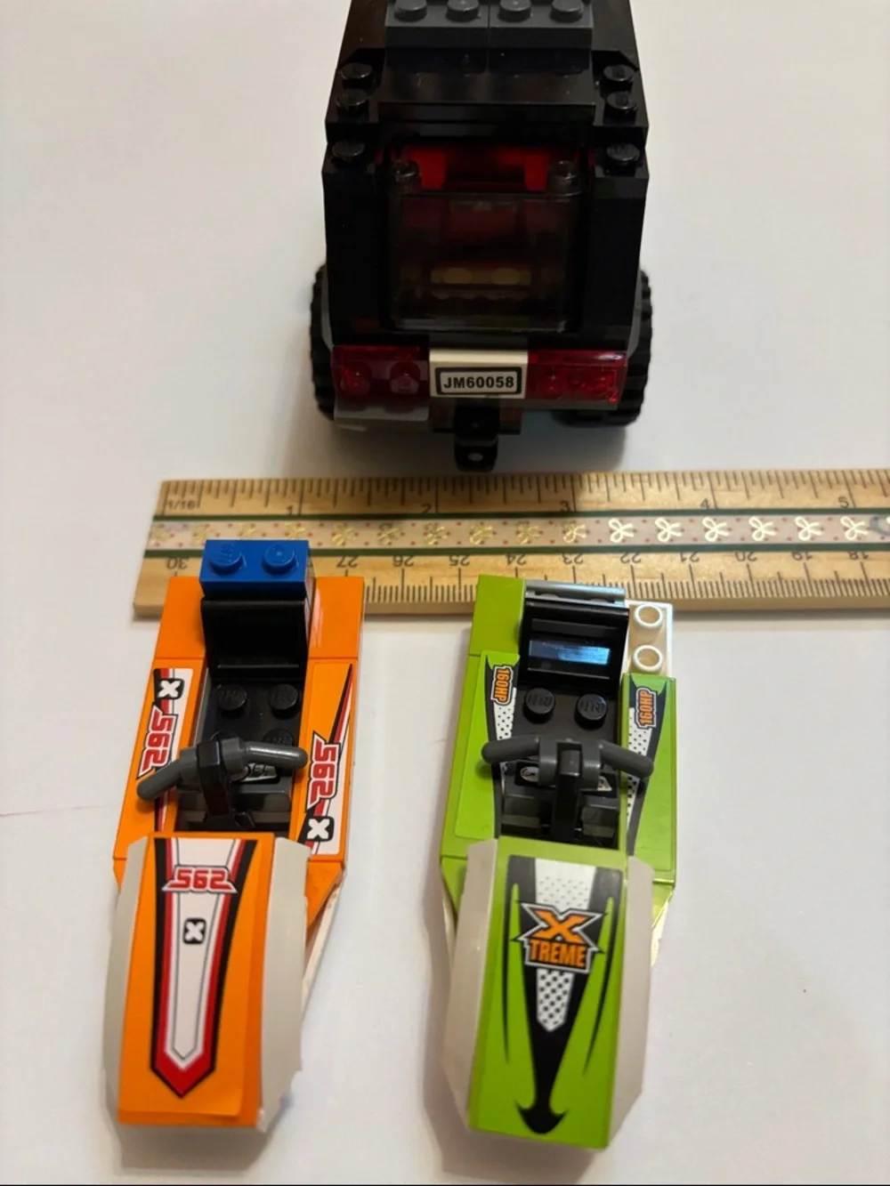 Lego Jet Skis Lego Wave Rider Green LEGO CITY: SUV with Watercraft (60058)